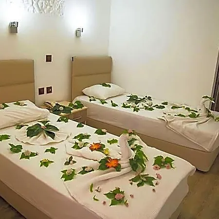 Hotel Sea Bird & 3*